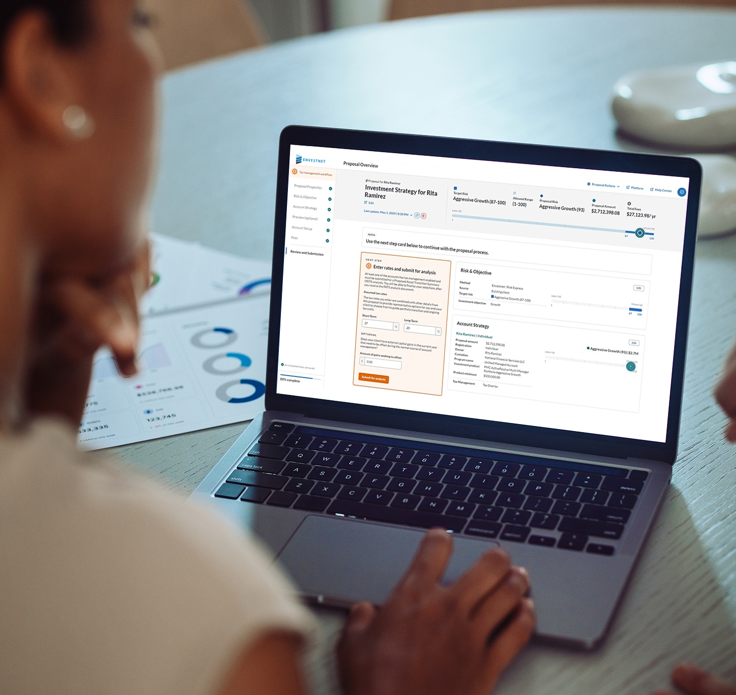 Advisor optimizing tax management